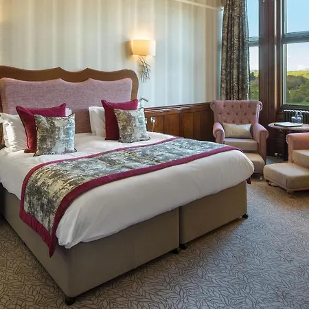 Armathwaite Hall & *