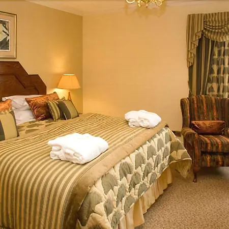 Armathwaite Hall & * Bassenthwaite