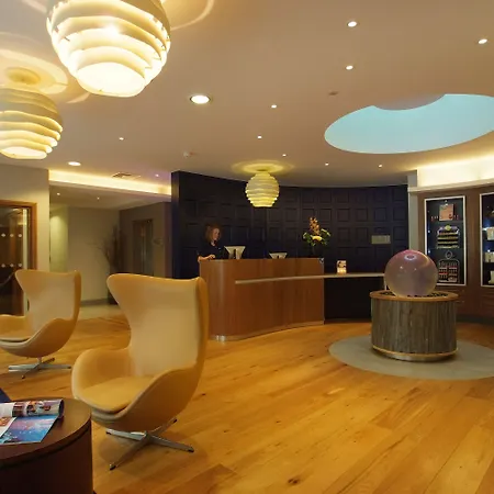 Armathwaite Hall & Casa de Campo *