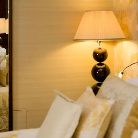 Armathwaite Hall & *